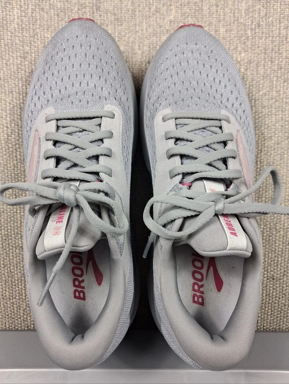 Brooks Adrenaline GTS 24 Shoes Womens 10 Grey Pink Running Stability Walking